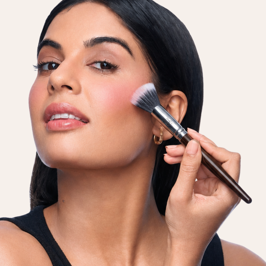 Cọ Má Hồng Đánh Nền Lông Thưa Tán Màu Tự Nhiên Bh Cosmetics Blush Brush BH515